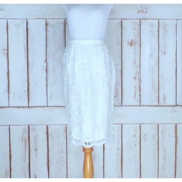 Vintage ivory lace knee length pencil skirt - waist 26 - Picture 7 of 7